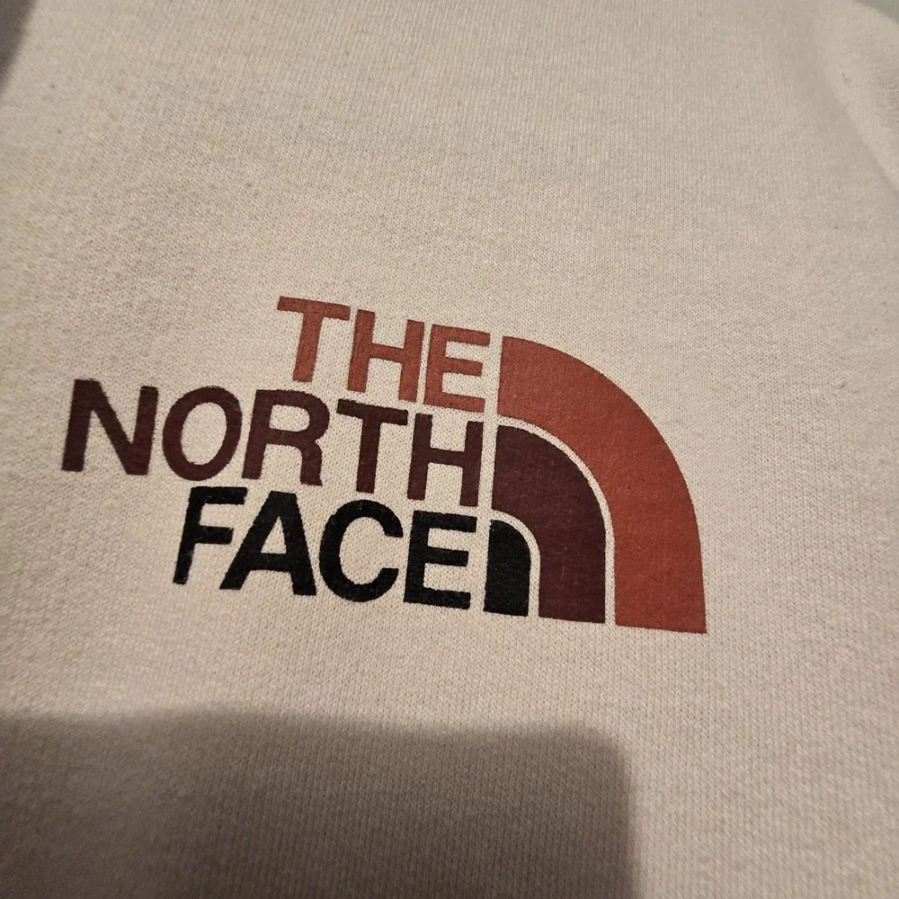 The North Face Hoodie Mens MED Cream Brown Never Stop Exploring Outdoor Pocket